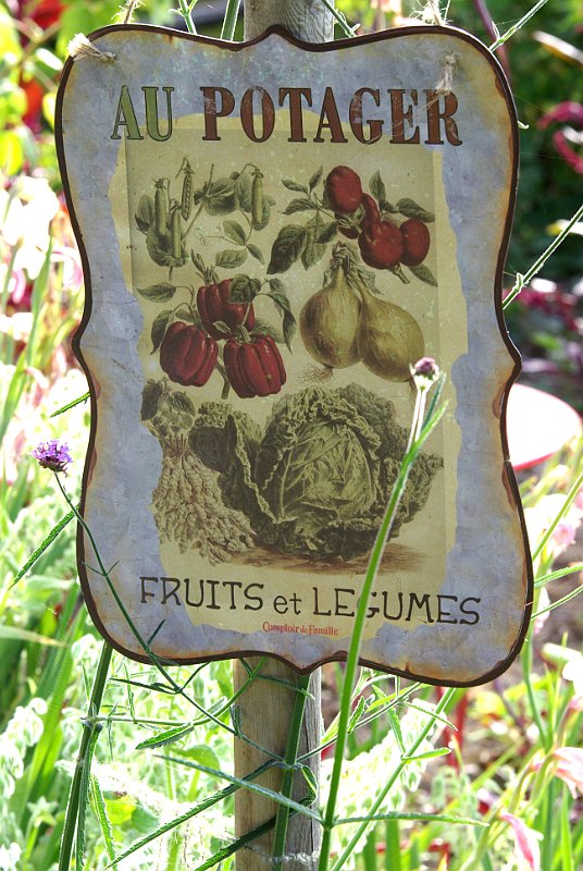 au jardin influence typ medieval a l exterieur